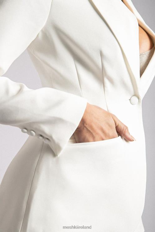 Meshki Helda Fitted Cinched Waist Blazer Clothing White 6DX221626