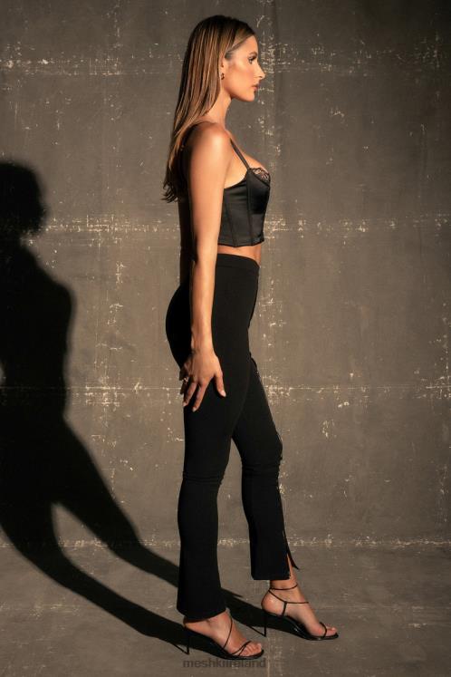 Meshki Lake Lace Cami Crop Top Clothing Black 6DX22901